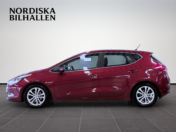 Kia Ceed 4 of 15