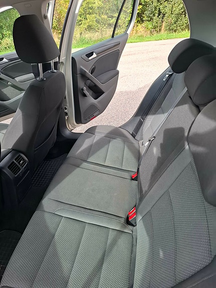Volkswagen Golf VI 12 of 17