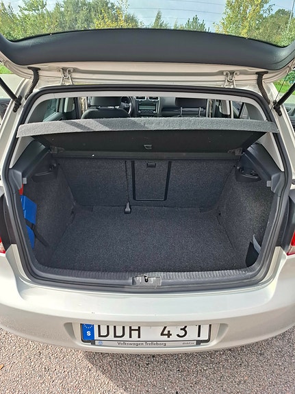 Volkswagen Golf VI 14 of 17