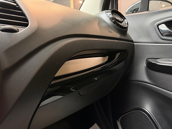 Renault Captur 13 of 19