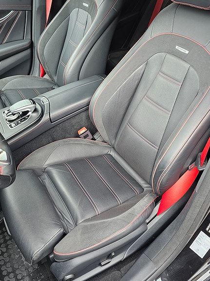 Mercedes-Benz E43 4 of 11