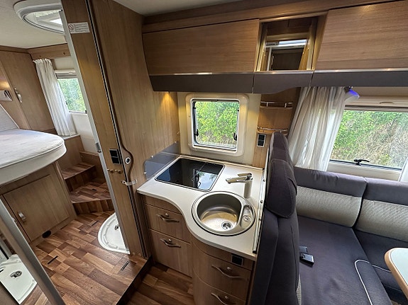 Hymer Tramp 698 BiancoLine 7 of 12