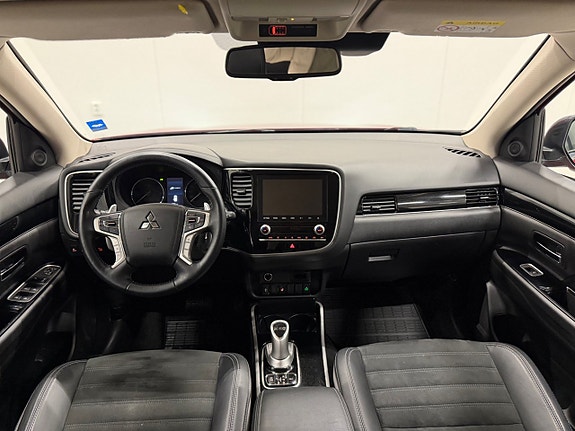 Mitsubishi Outlander 15 of 25