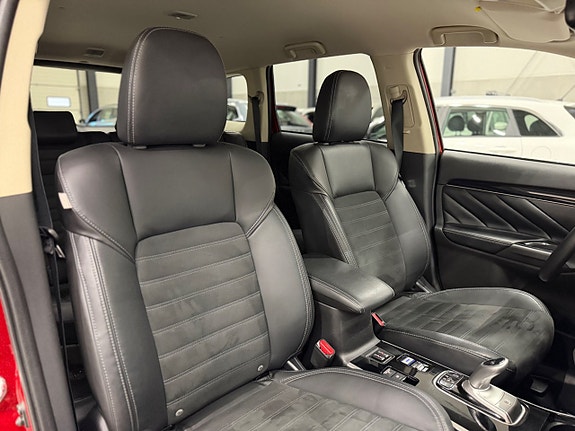 Mitsubishi Outlander 14 of 25
