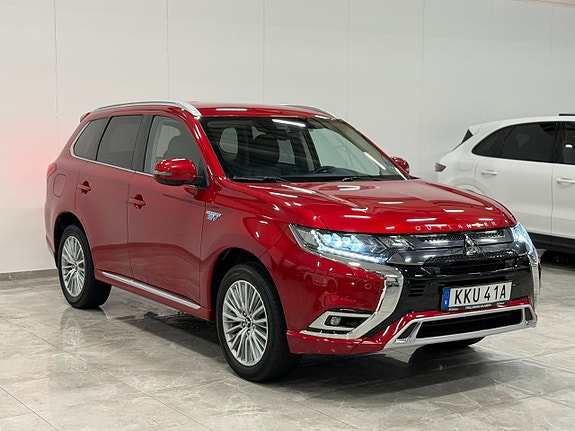 Mitsubishi Outlander 2 of 25
