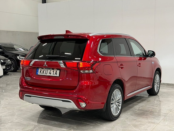 Mitsubishi Outlander 8 of 25
