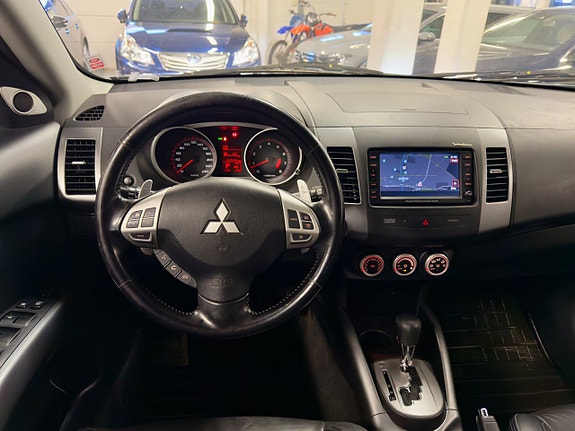 Mitsubishi Outlander 10 of 21