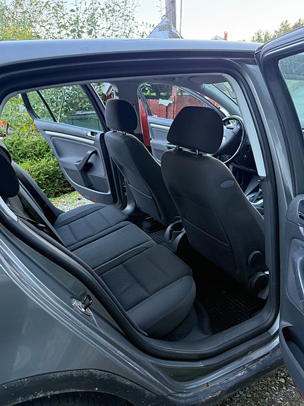 Volkswagen Golf V 6 of 14