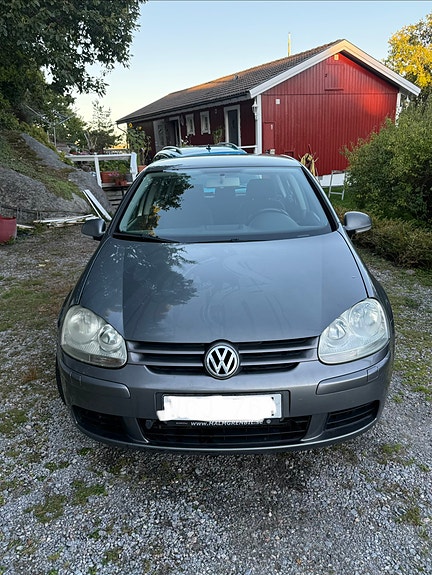 Volkswagen Golf V 4 of 14