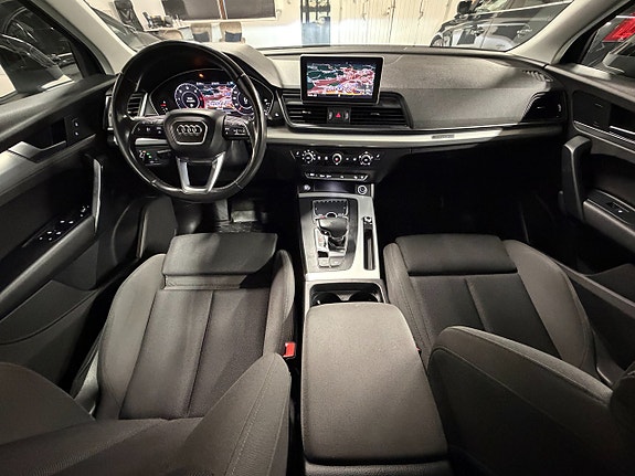 Audi Q5 11 of 29