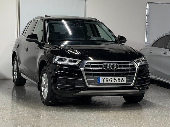 Audi Q5 4 of 29