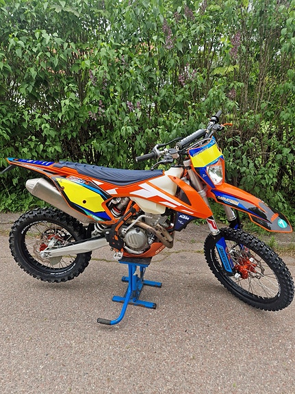 KTM Exc 350f 2 of 3