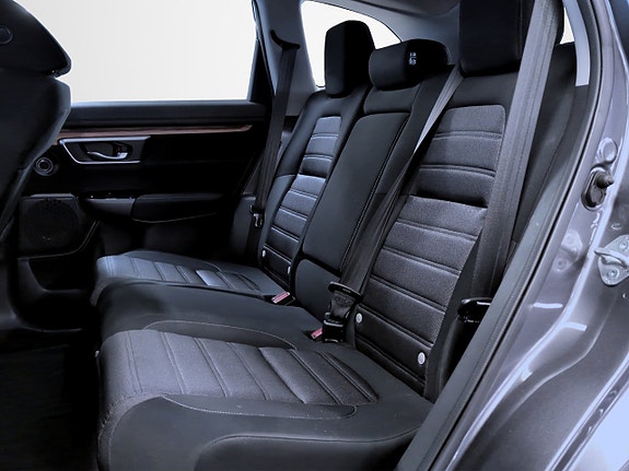 Honda CR-V 15 of 18