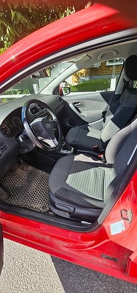 Volkswagen Polo 9 of 12