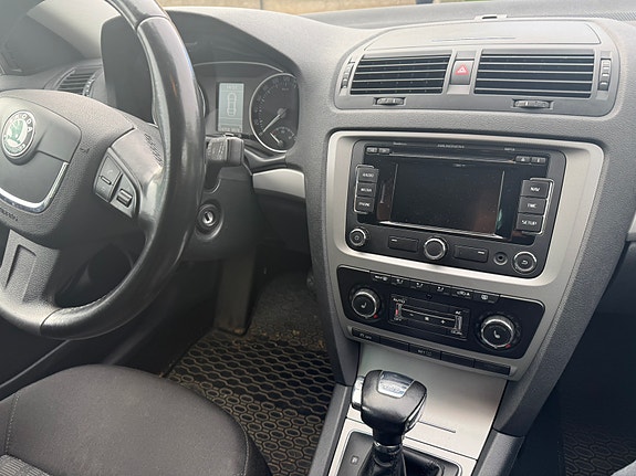 Skoda Octavia 8 of 10