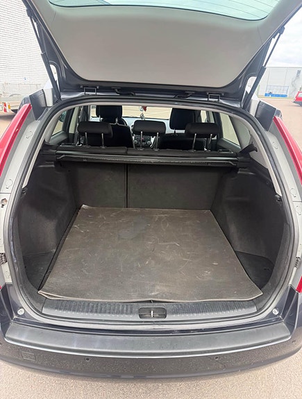Kia Ceed 4 of 7