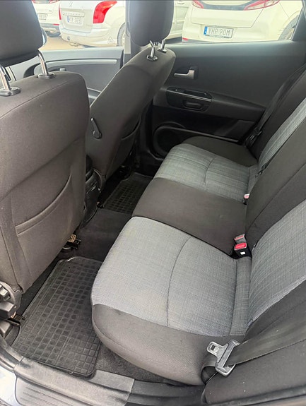 Kia Ceed 5 of 7