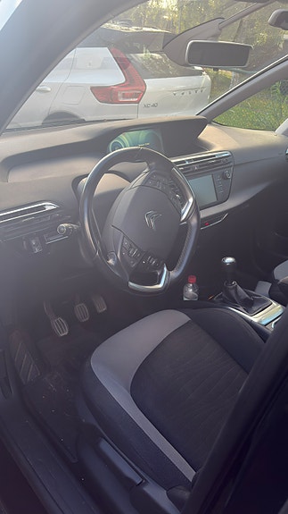 Citroen Grand C4 Picasso 6 of 10