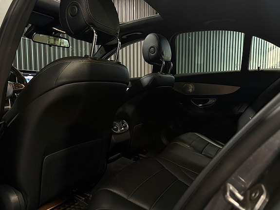 Mercedes-Benz C220 d 13 of 19