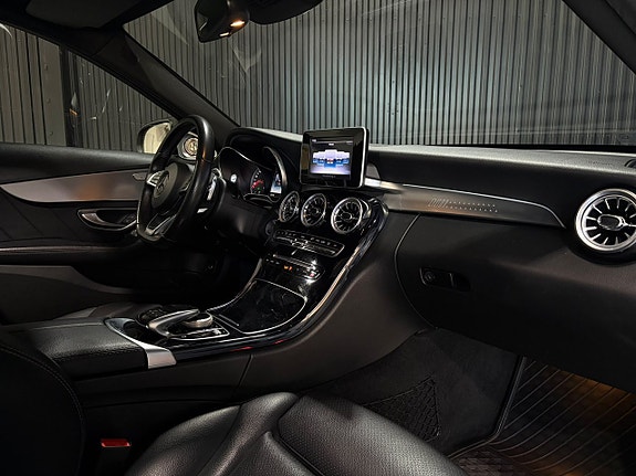 Mercedes-Benz C220 d 11 of 19