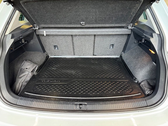 Volkswagen Tiguan 23 of 30