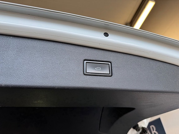 Volkswagen Tiguan 24 of 30