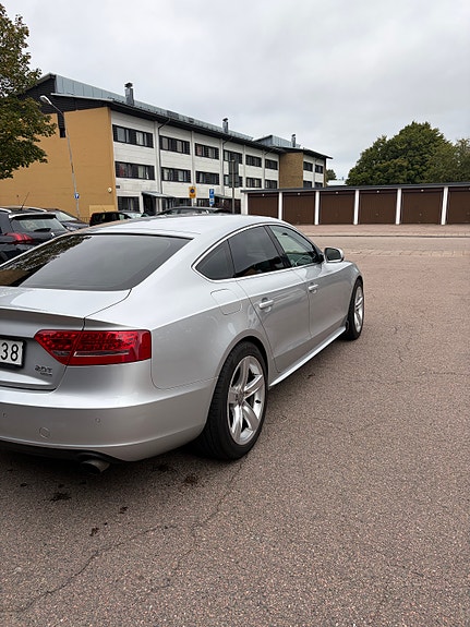 Audi A5 7 of 17