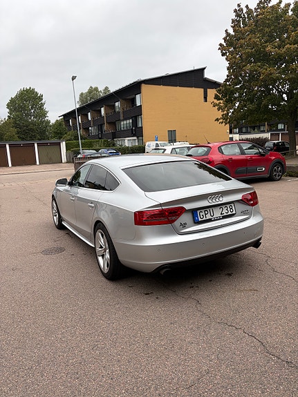 Audi A5 5 of 17