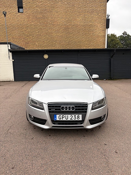 Audi A5 4 of 17