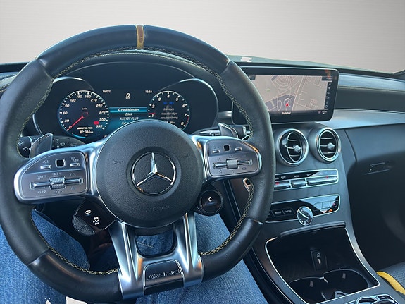 Mercedes-Benz C63 13 of 17