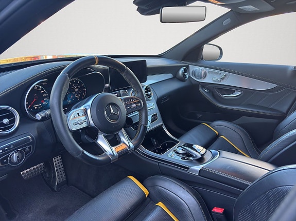 Mercedes-Benz C63 9 of 17