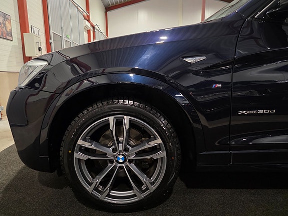 BMW X3 28 of 29