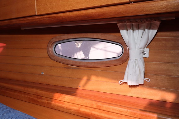 Bavaria 37 CR 16 of 24