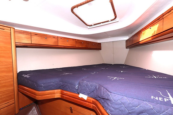 Bavaria 37 CR 5 of 24