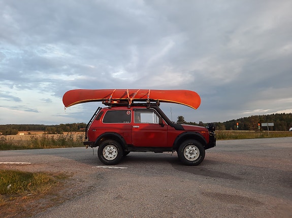 Lada Niva 3 of 13
