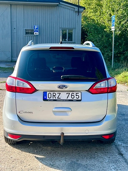 Ford Grand C-MAX 21 of 25