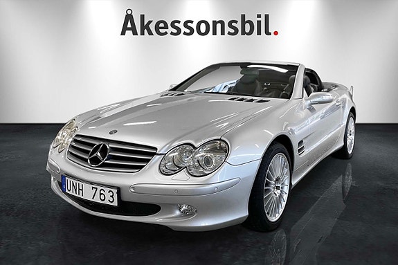 Mercedes-Benz 350 SEL 7 of 14