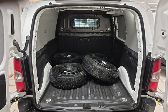 Opel Combo 6 of 9