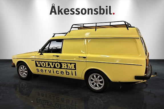 Volvo 145 2 of 10