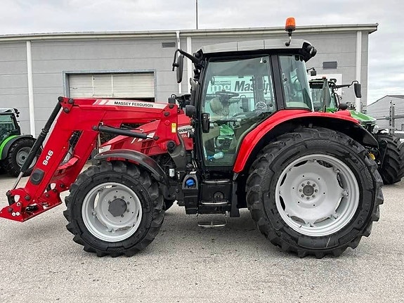 Massey Ferguson 5713 SL D6 5 of 16