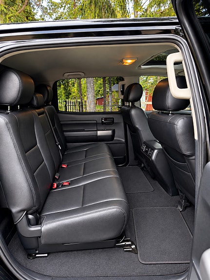 Toyota Tundra 4 of 9