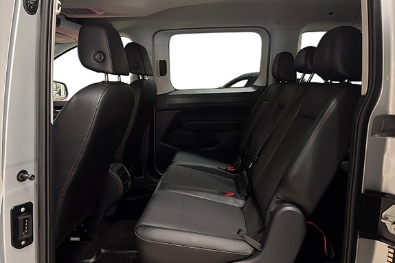 Volkswagen Caddy Maxi 15 of 27