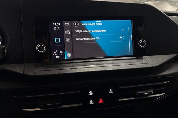 Volkswagen Caddy Maxi 20 of 27
