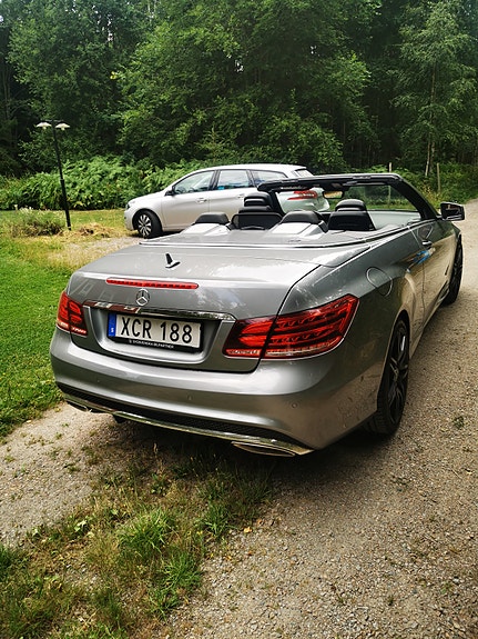 Mercedes-Benz E400 3 of 7