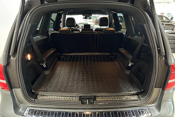 Mercedes-Benz GLS350 d 10 of 29