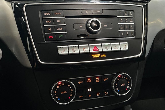 Mercedes-Benz GLS350 d 24 of 29
