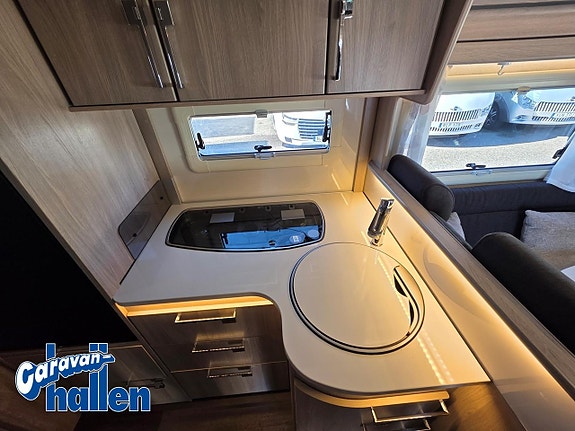 KABE Travelmaster Classic 740 LGB 11 of 20