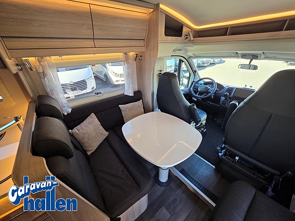 KABE Travelmaster Classic 740 LGB 16 of 20