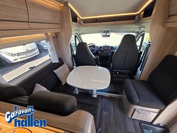 KABE Travelmaster Classic 740 LGB 17 of 20