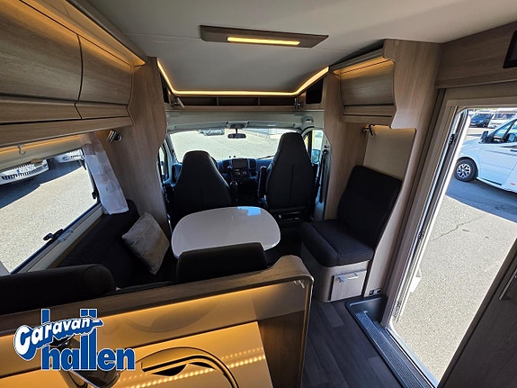 KABE Travelmaster Classic 740 LGB 15 of 20